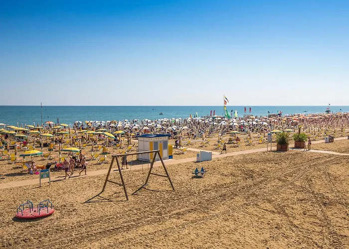 1 Bedroom In Apartment *